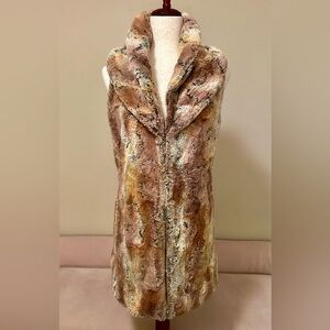 Alice + Olivia Annistyn Tan Beige Brown Long Faux Fur jacket Vest Women’s Small
